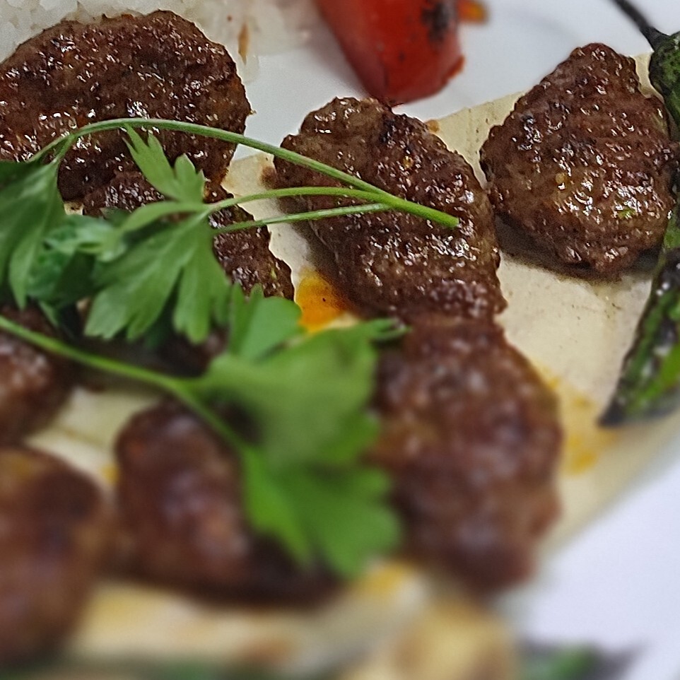 Ekmek Arası Izgara Köfte