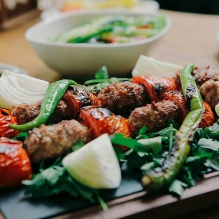 Domatesli Kebap