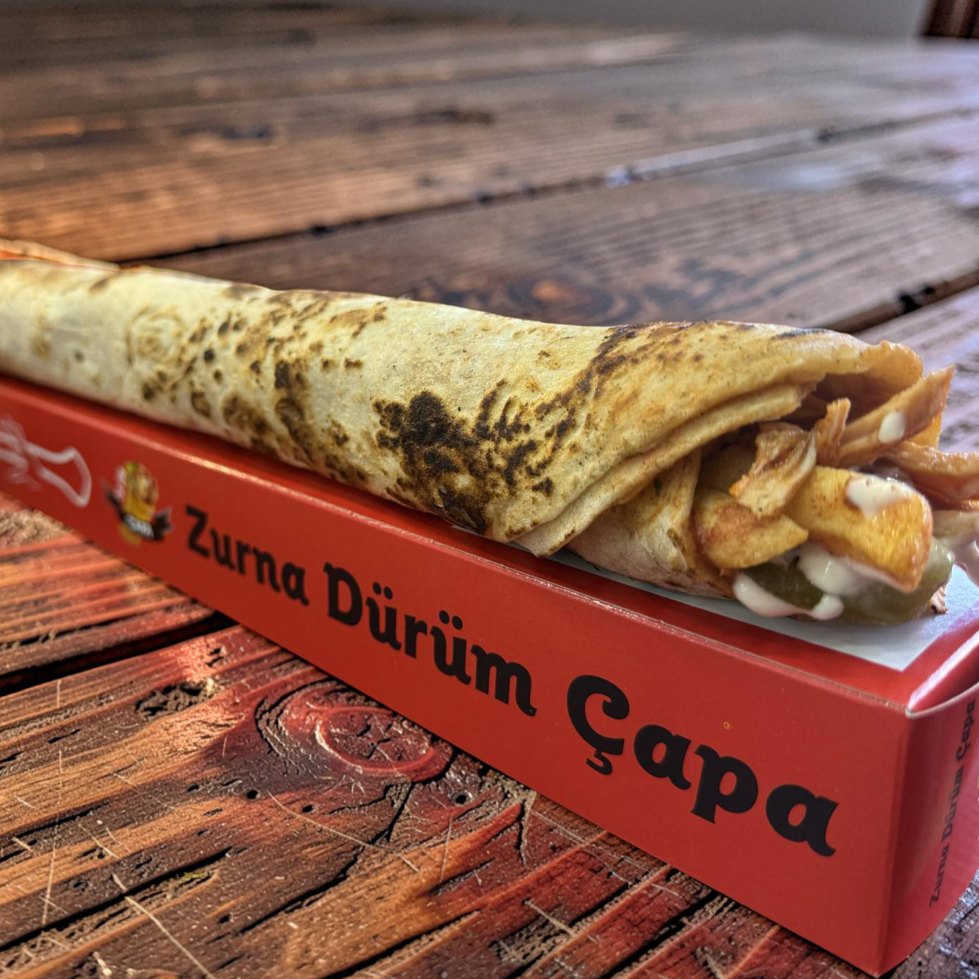 Kaşarlı Zurna Tavuk Dürüm