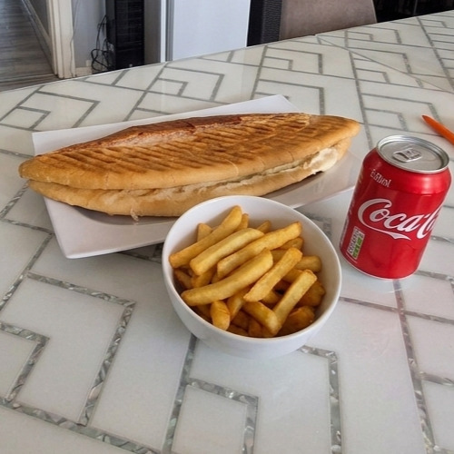Bütün Karışık Tost Menü