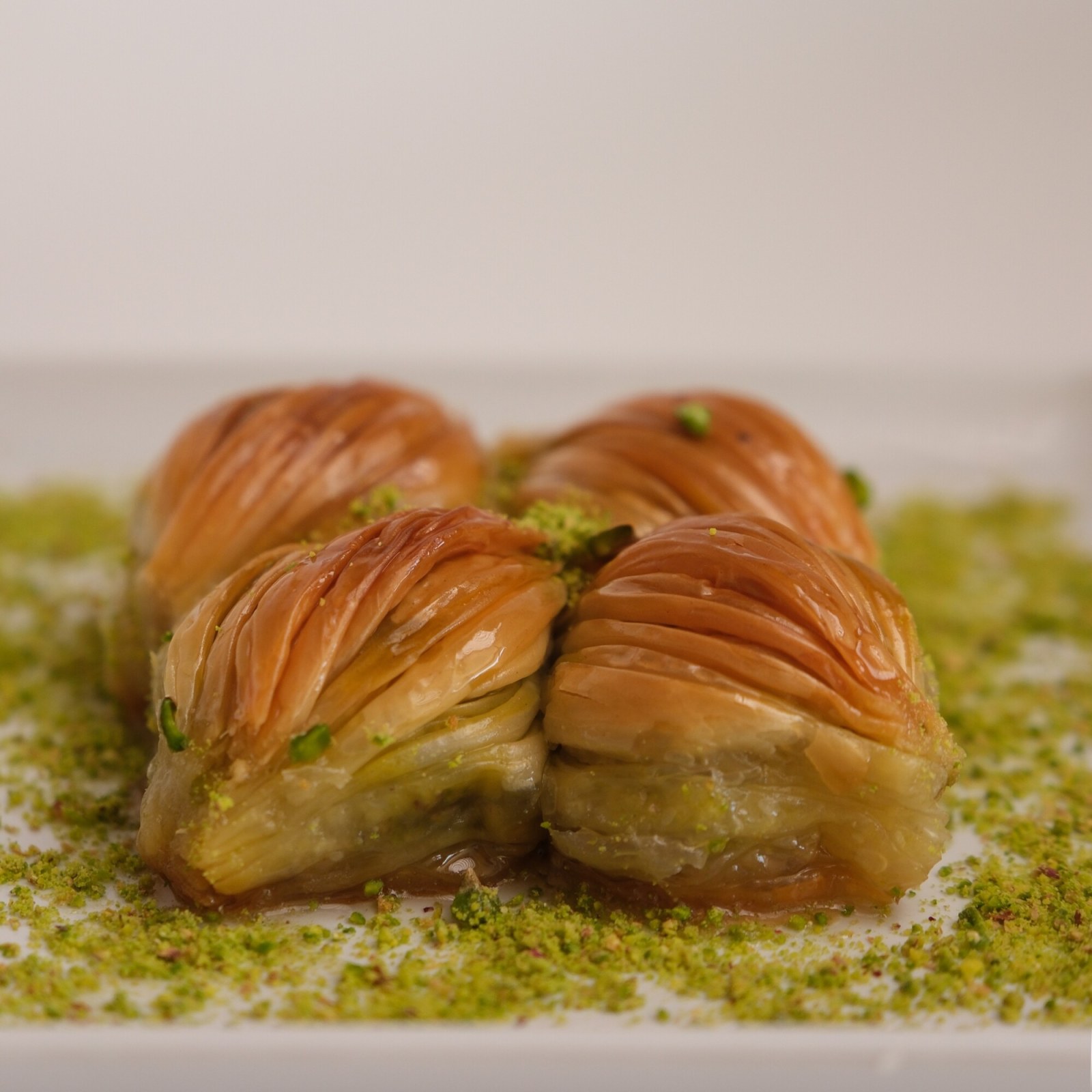 Fıstıklı Kaymaklı Midye Baklavası 250 gr