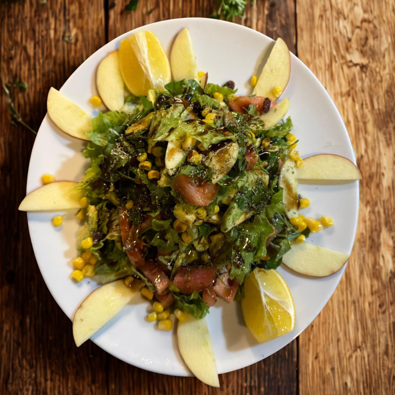 Avokado Salatası