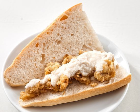 Midye Tava Ekmek Arası