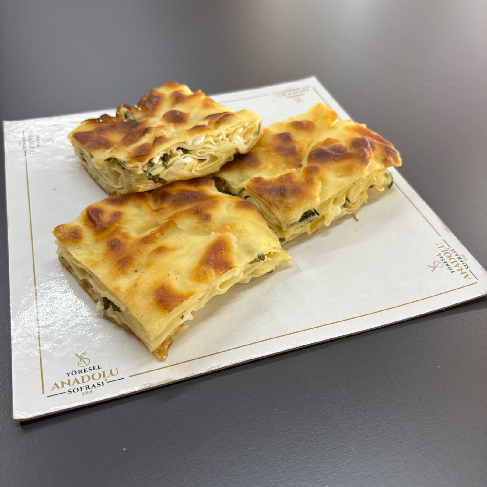 Peynirli Su Böreği ( Yarım Tepsi - 1.25KG )