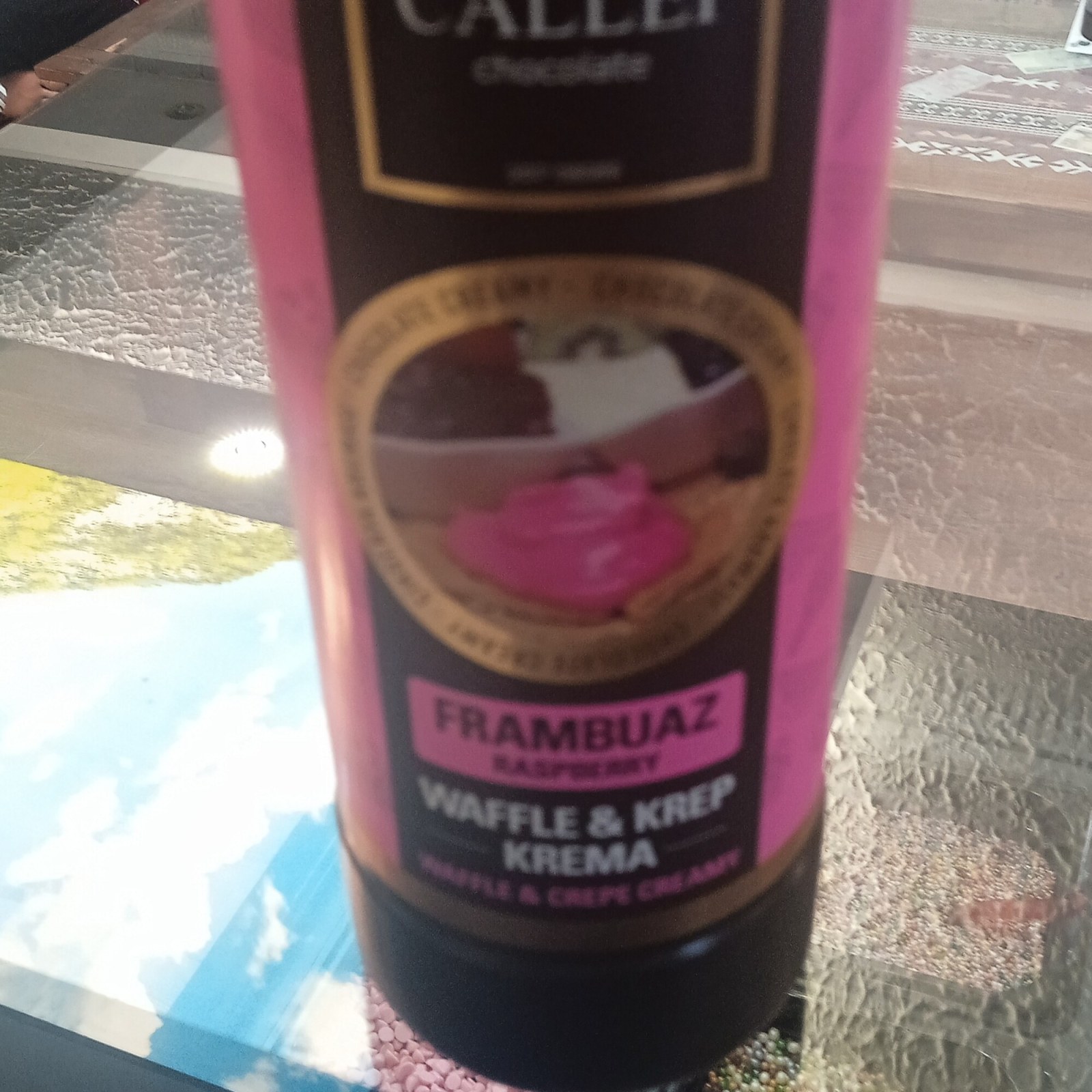 Frambuaz Çikolata Sosu