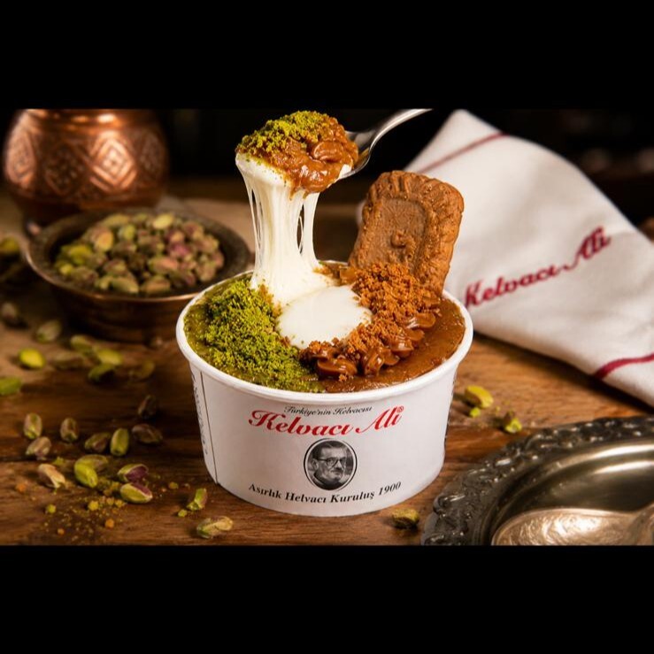 Lotus Bisküvili İrmik Helvası & Dubai Sosu Dondurmalı (Standart boy 160 gr)