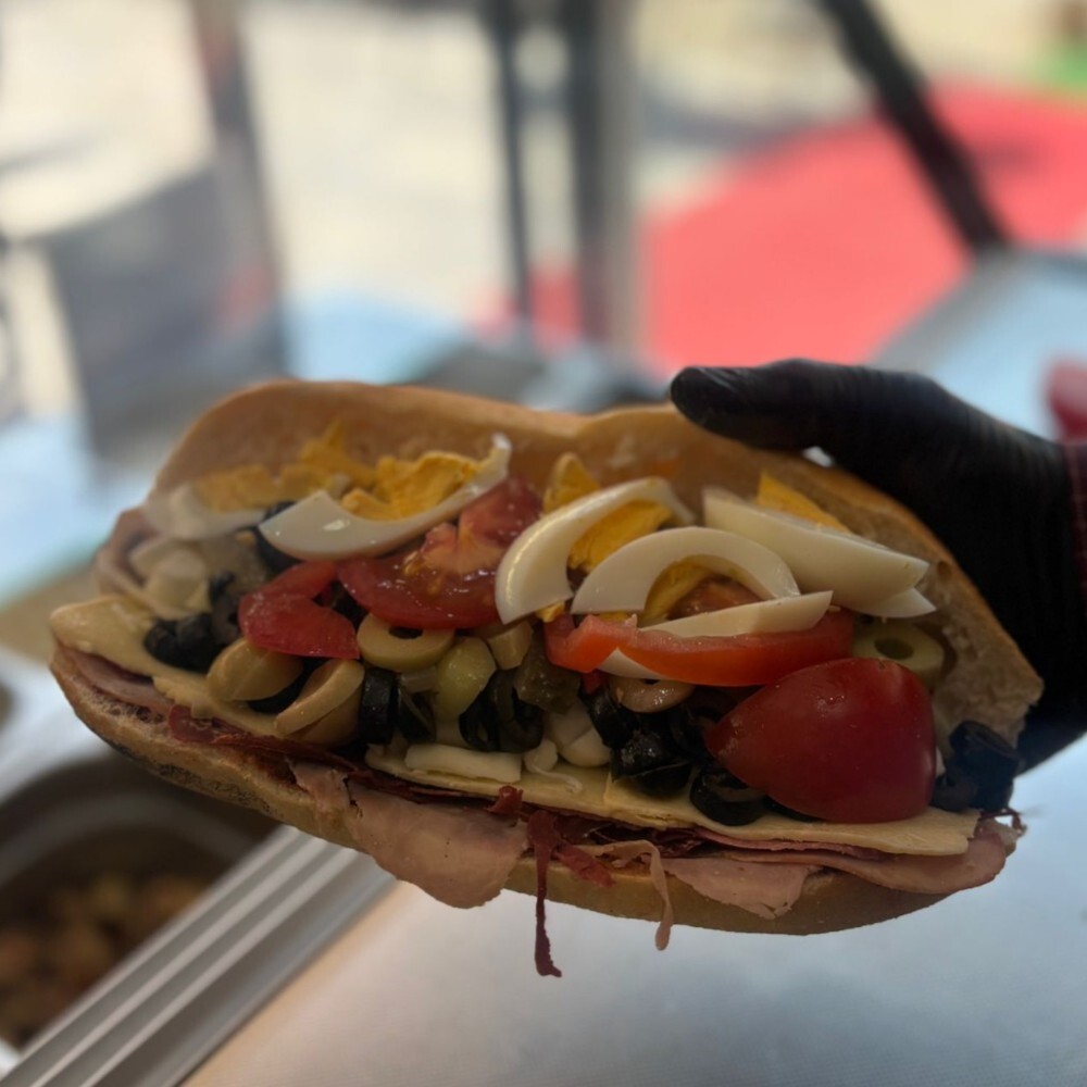 Full Karışık Sandviç