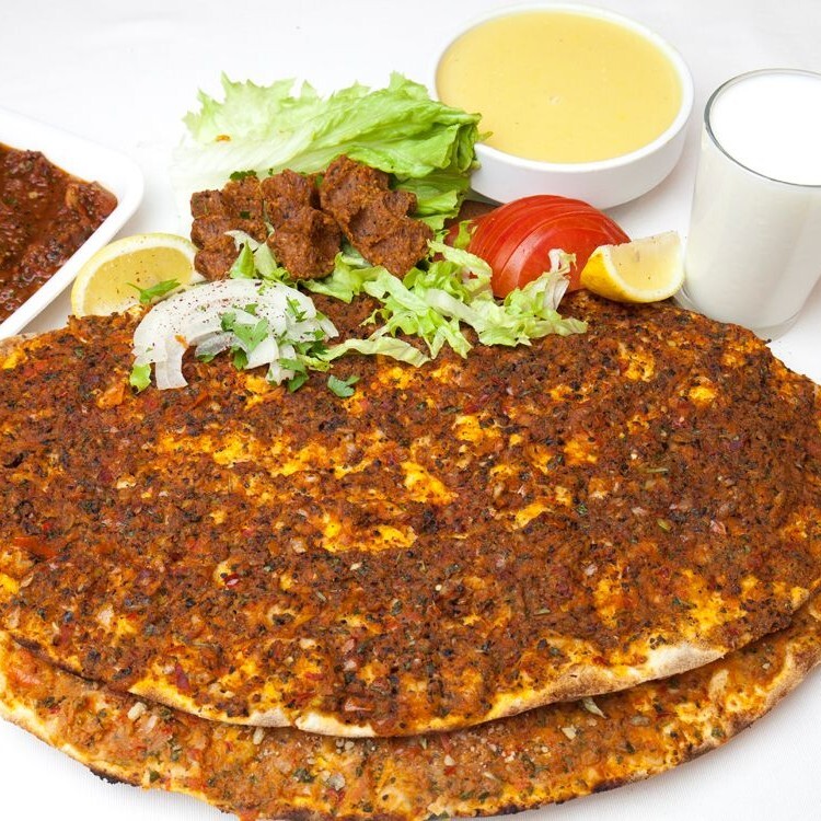 5'li Lahmacun Menü + 1 lt ayran
