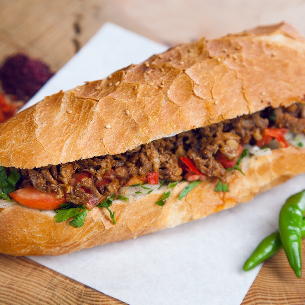 Somun Ekmek Arası Et Tantuni