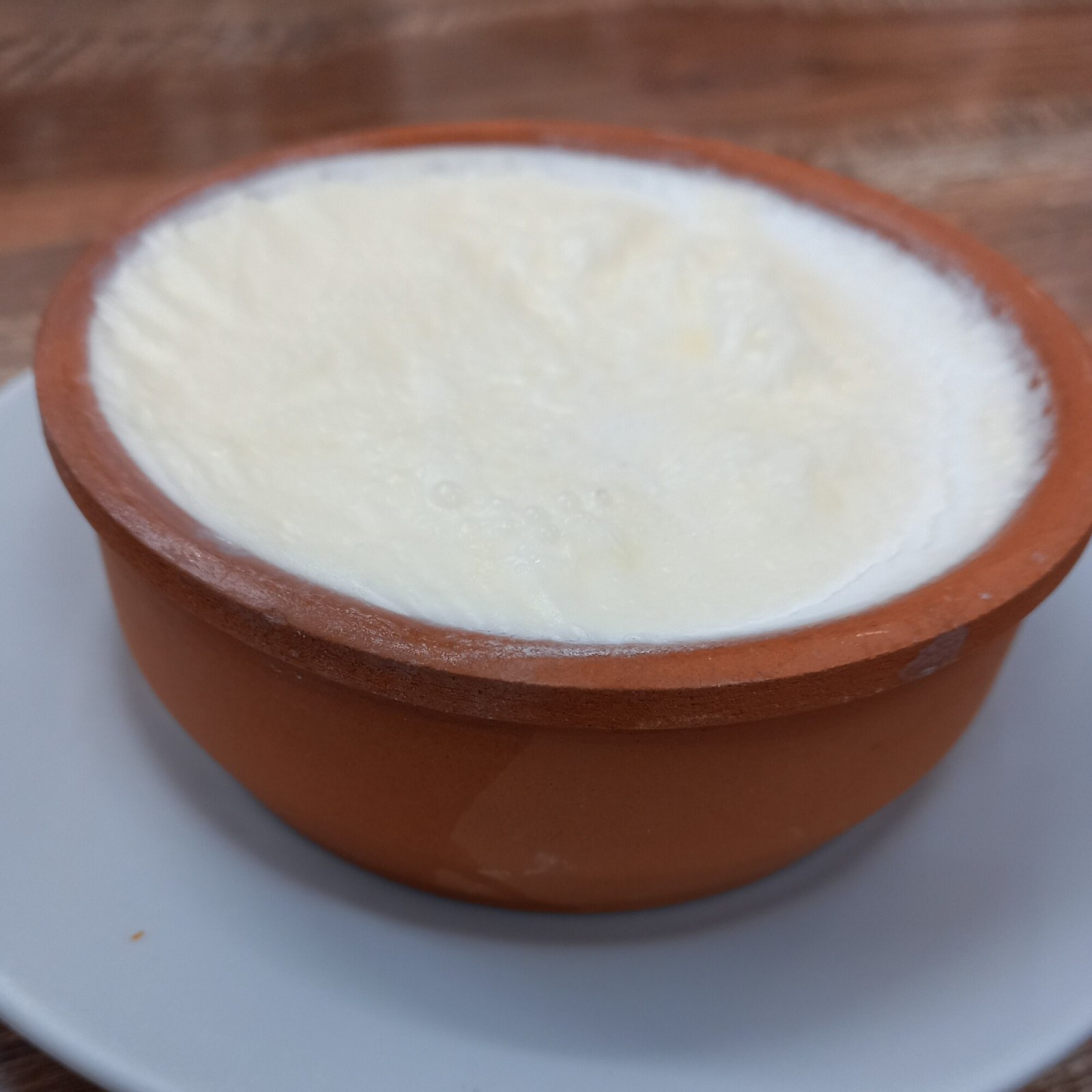 GÜVEÇTE YOĞURT