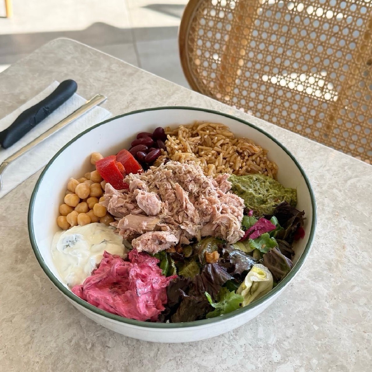 Ton Balıklı Bowl (Salata)