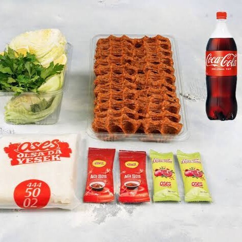 Çiğ Köfte(500 gr.)& Litrelik İçecek Menü