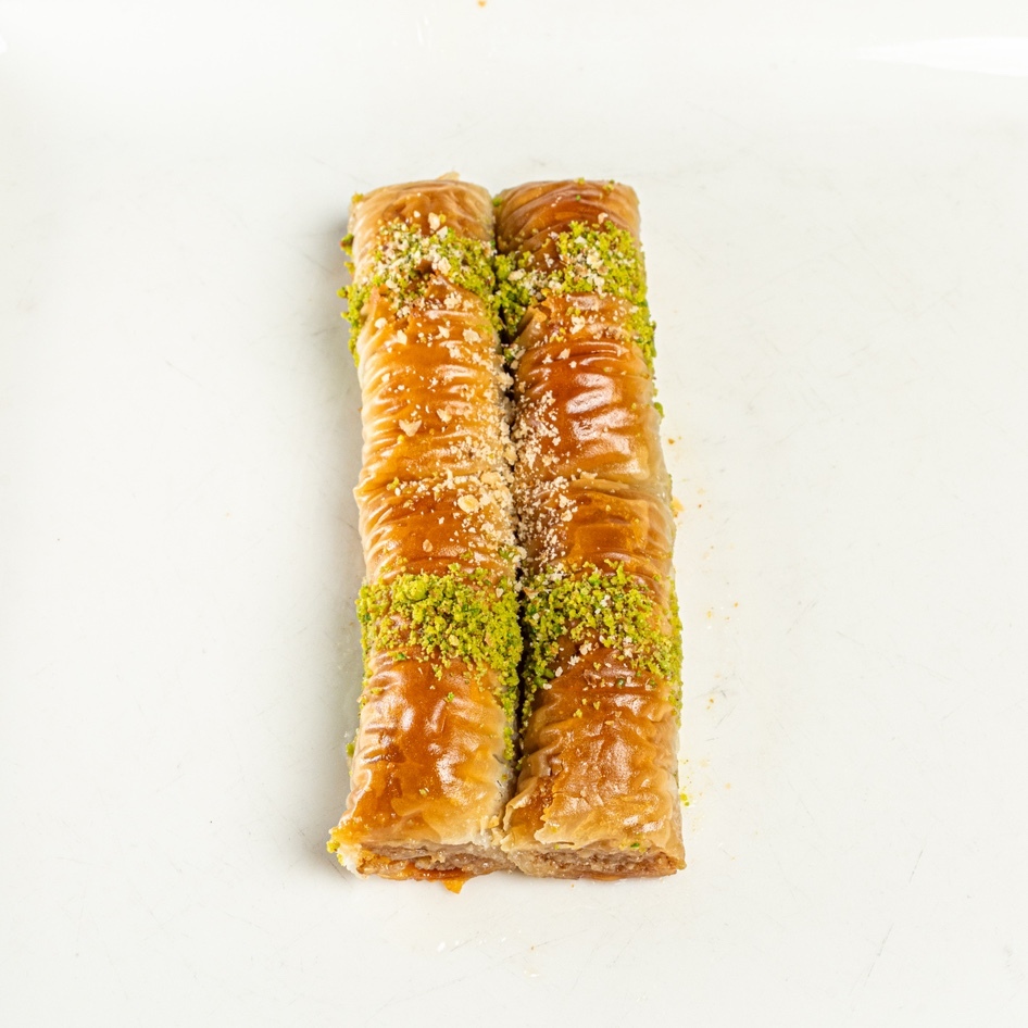 Cevizli Sadeyağlı Sarı Burma Baklava