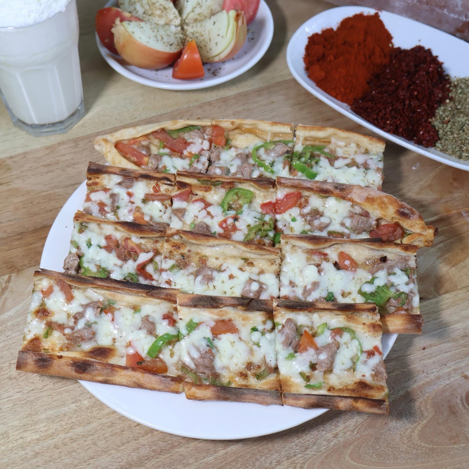 Karışık Pide