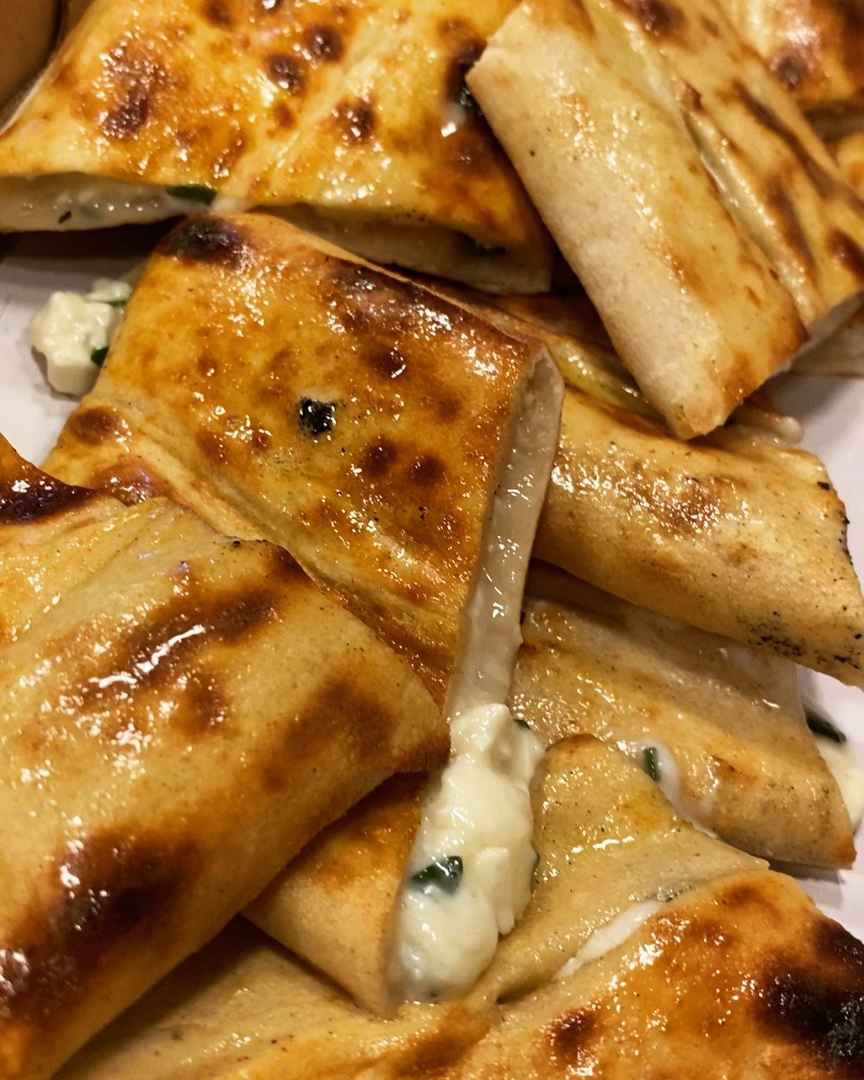 Develi Köy Peynirli Pide