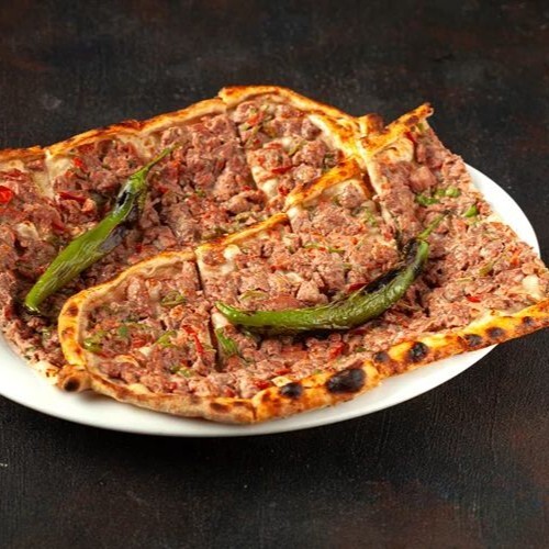 Kuşbaşılı Pide