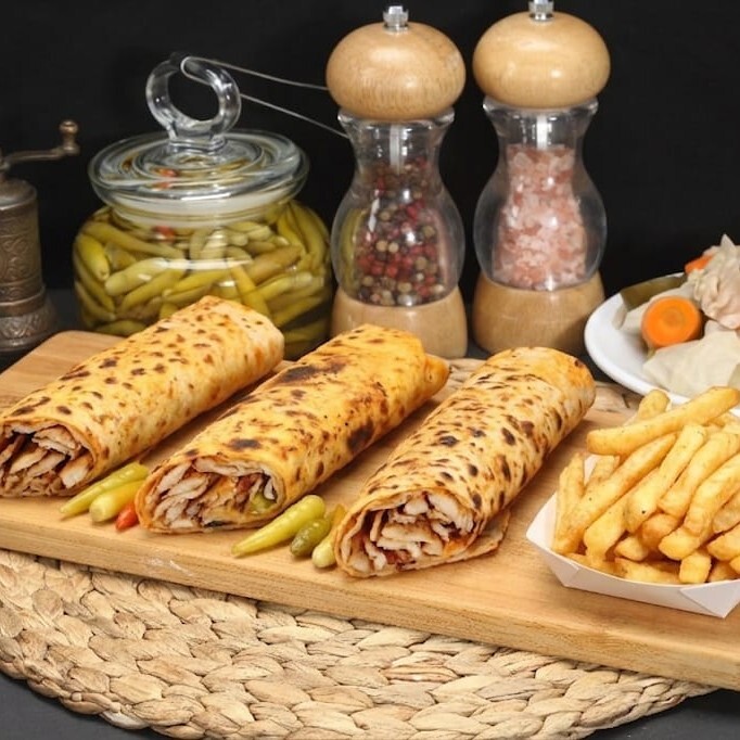(3 Adet) Hatay Usulü Mega Tavuk Döner (150 gr) (40 cm) + Patates