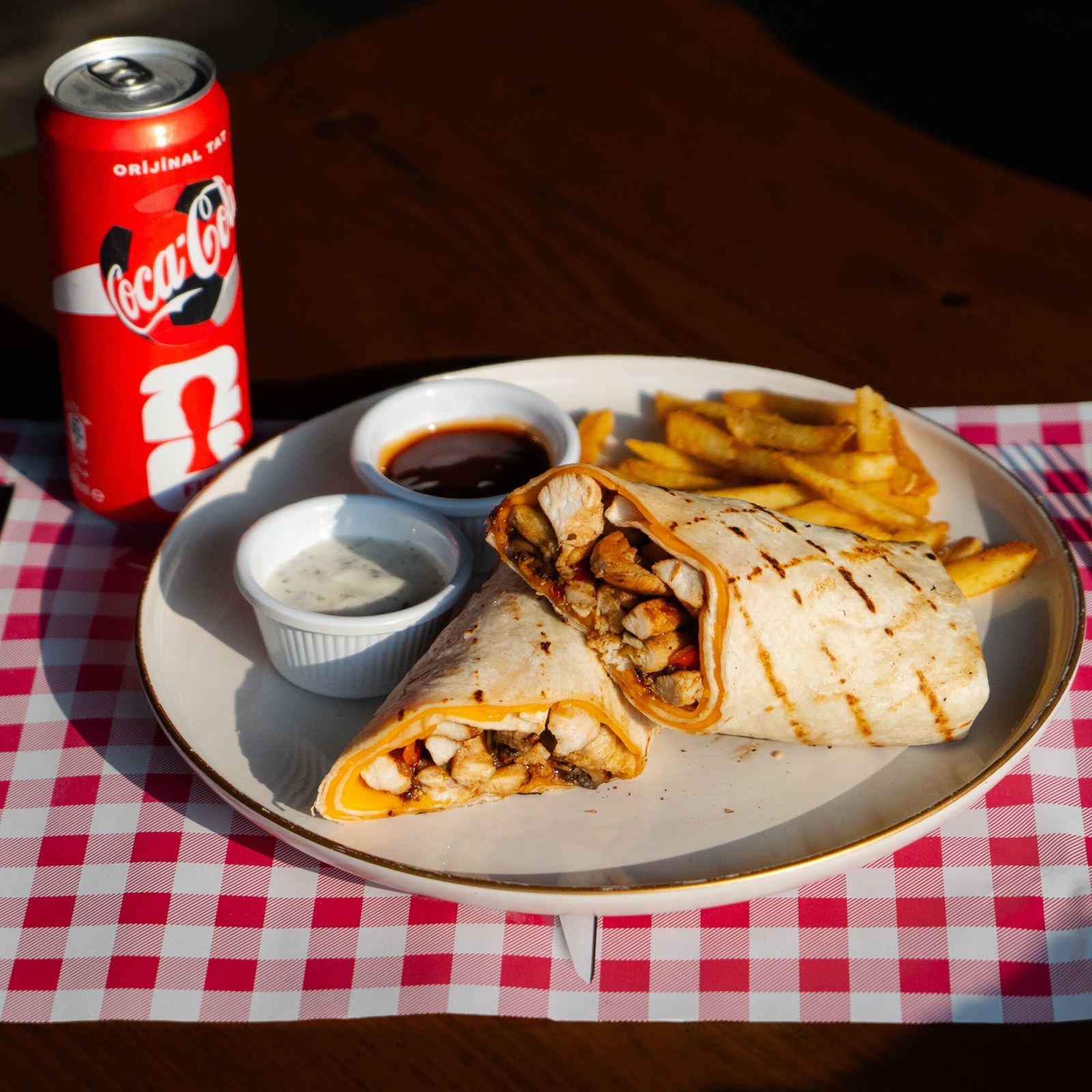 Tavuklu Wrap Menü