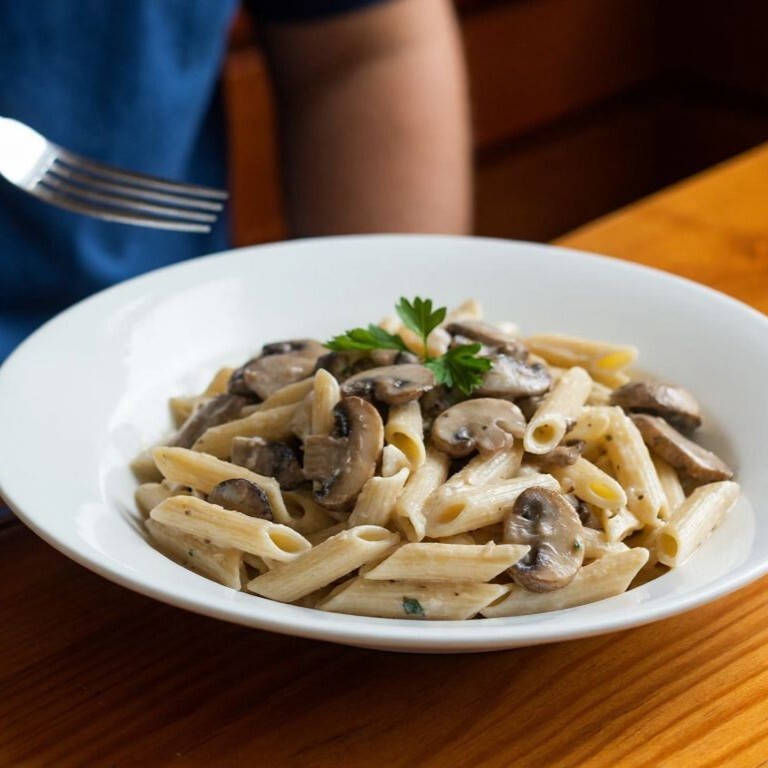 Kremalı Mantarlı Penne