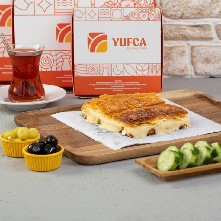 Kaşar Peynirli Börek (700 Gr)
