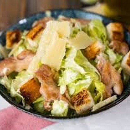 Sezar Salata