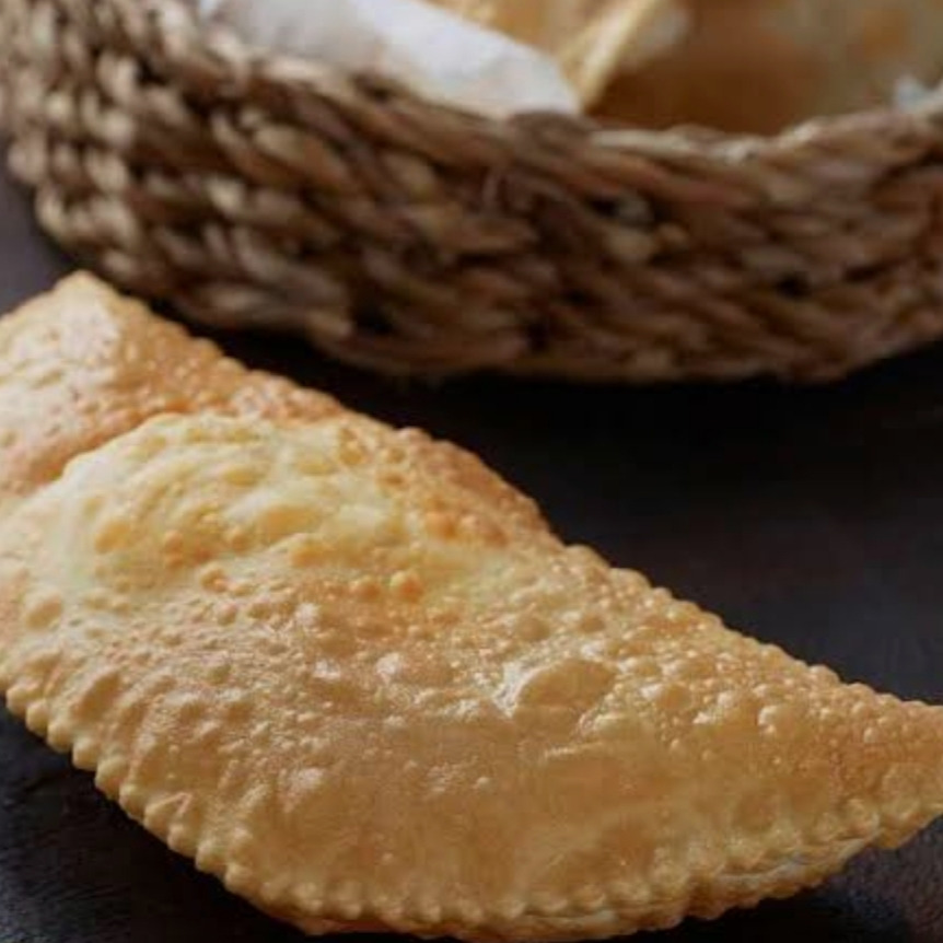 Çiğ Börek (Kıymalı) (Adet)