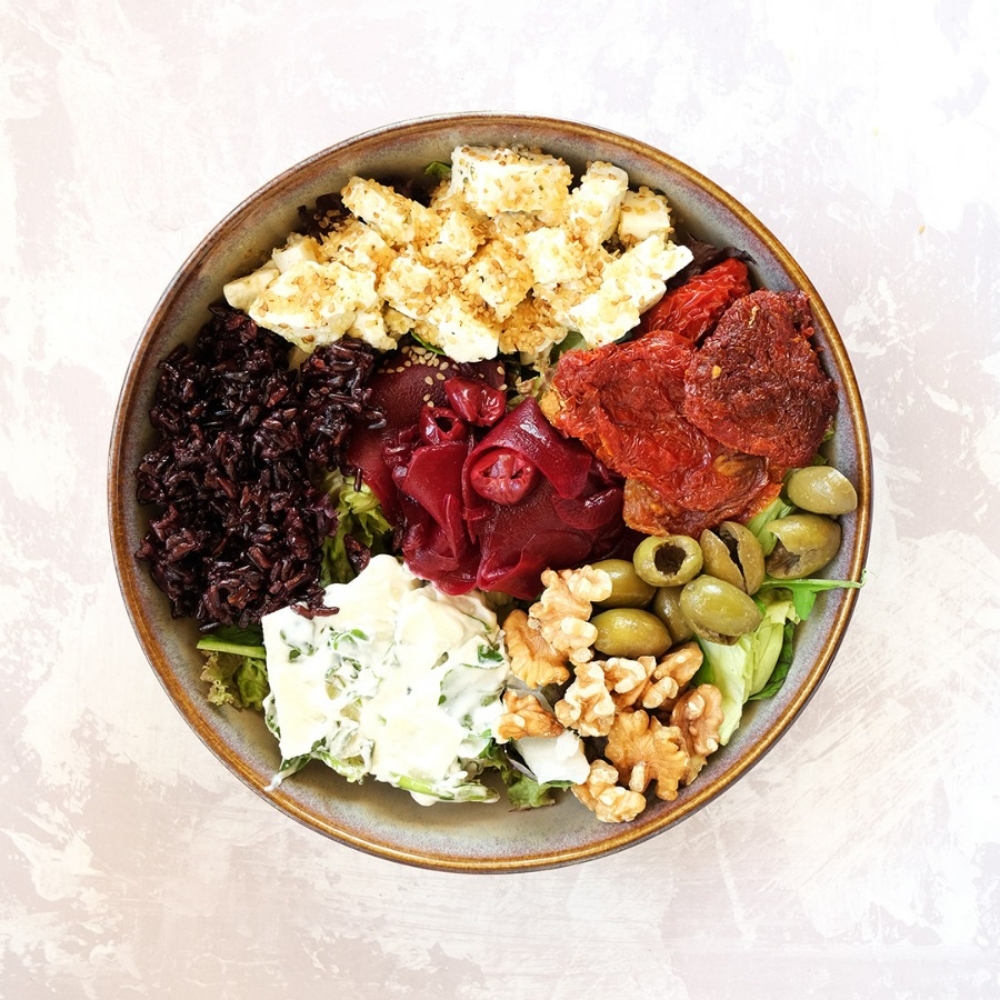 Keçi Peynirli NidusBowl (vejetaryen, glutensiz)