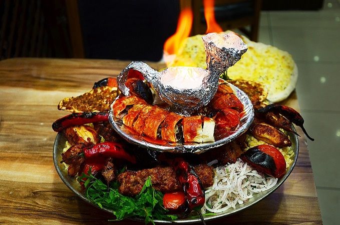 Spesiyal Kebap (3 Kişilik)