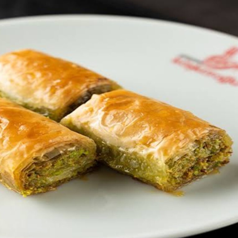Dürüm Baklava (1 kg)
