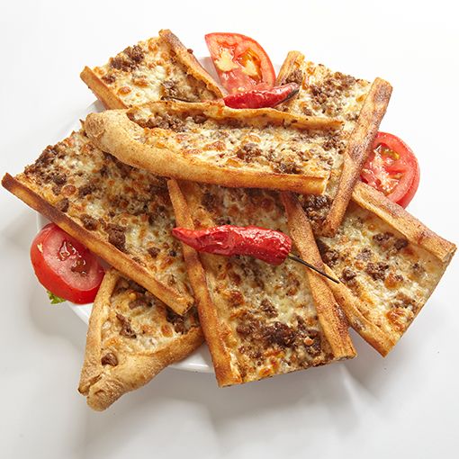 Kavurmalı Kaşarlı Pide