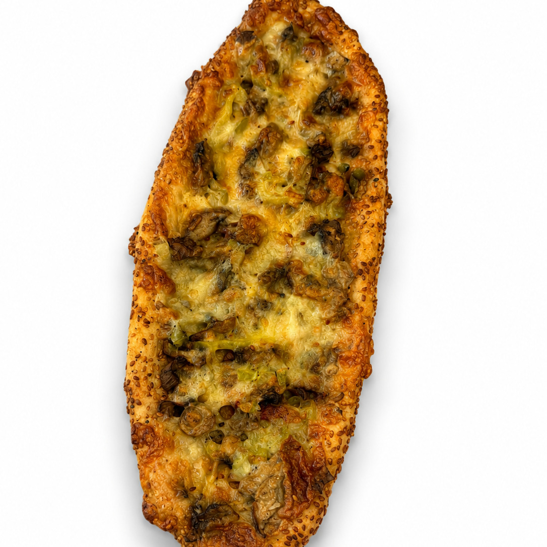 Mantarlı Sucuk Karışık Pide
