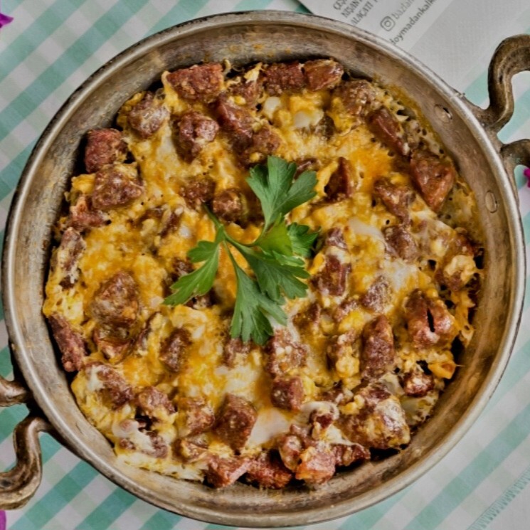 Kavurmalı Yumurta