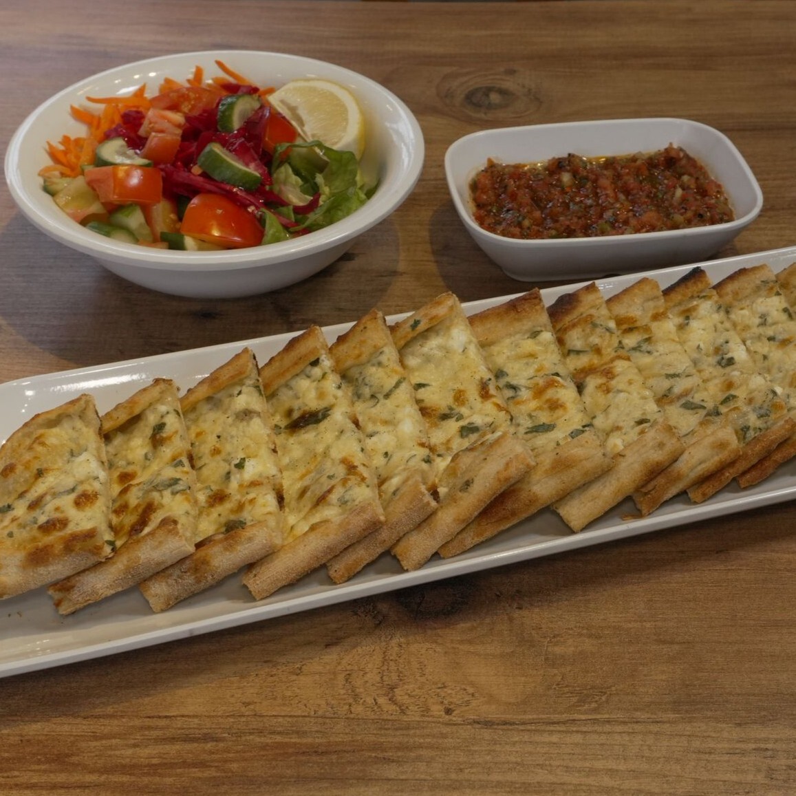 Beyaz Peynirli Pide (70 cm.)