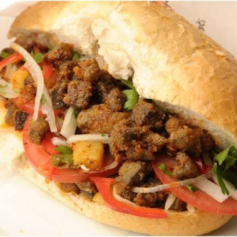Tüm Ekmek Arnavut Ciğeri + Ayran