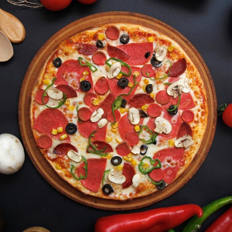2 Orta Boy Pizza + 1 L İçecek