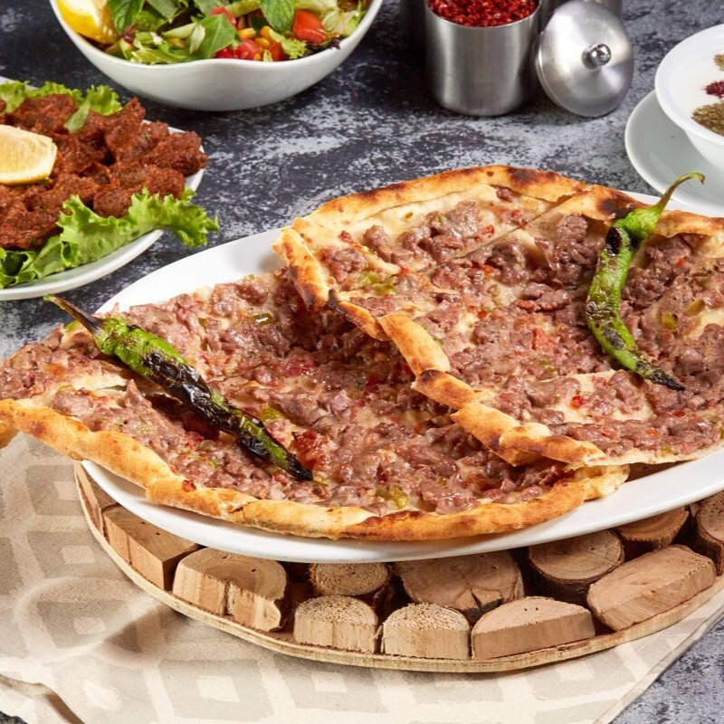 Kuşbaşılı Pide
