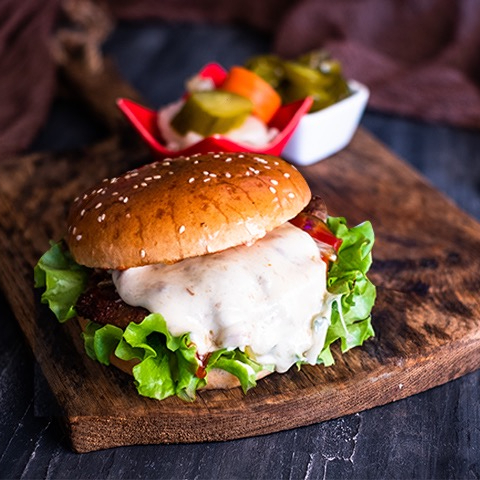 Bi Cheeseburger Menü