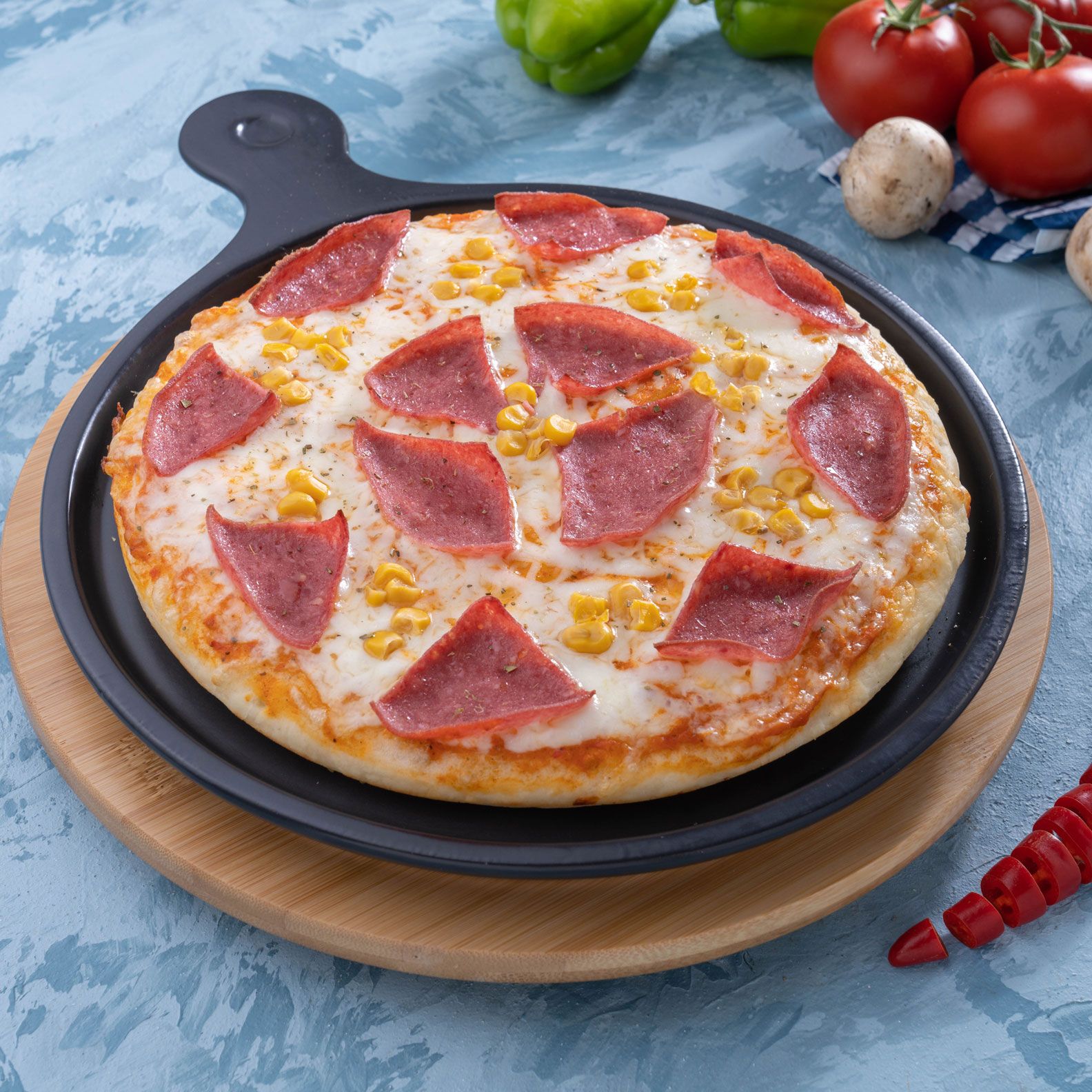 Salamlı Pizza (Büyük Boy)