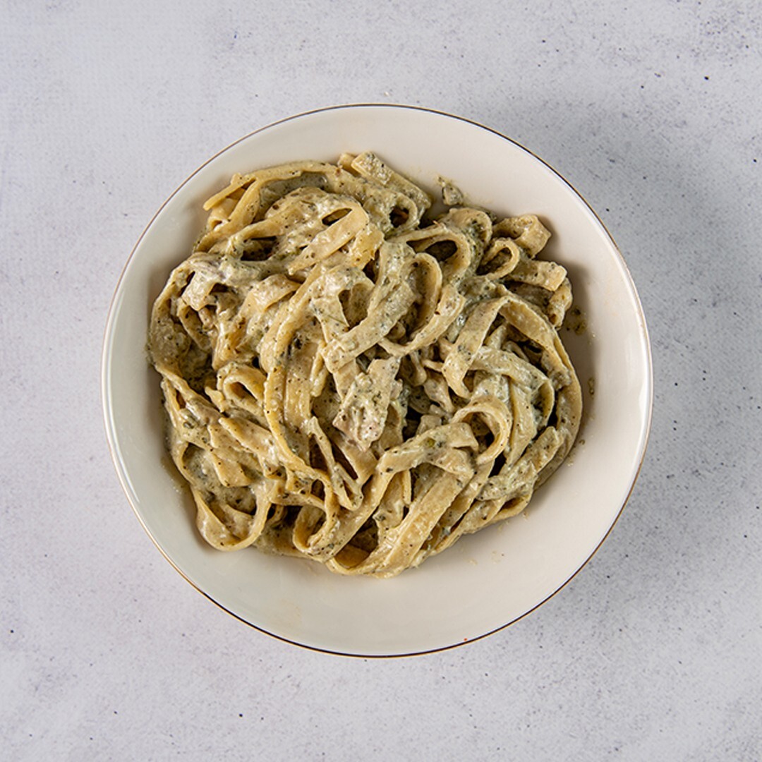 Tagliatelle Fettucini Pesto