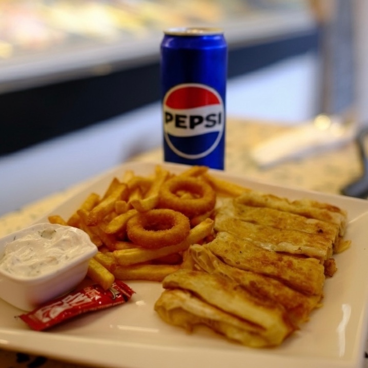 Kaşarlı Gözleme Menü