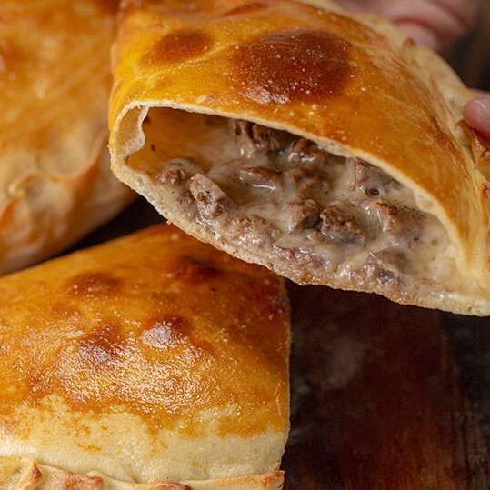 Kavurmalı Kaşarlı Pide