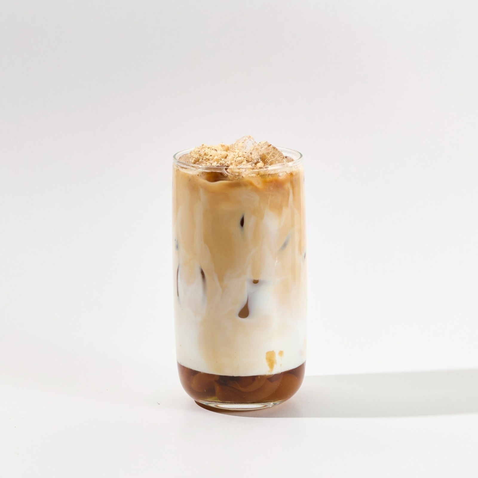 Tahinli Cevizli Iced Latte