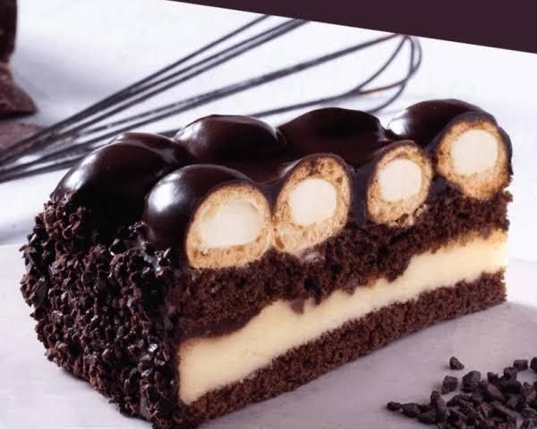 Profiterollü Pasta
