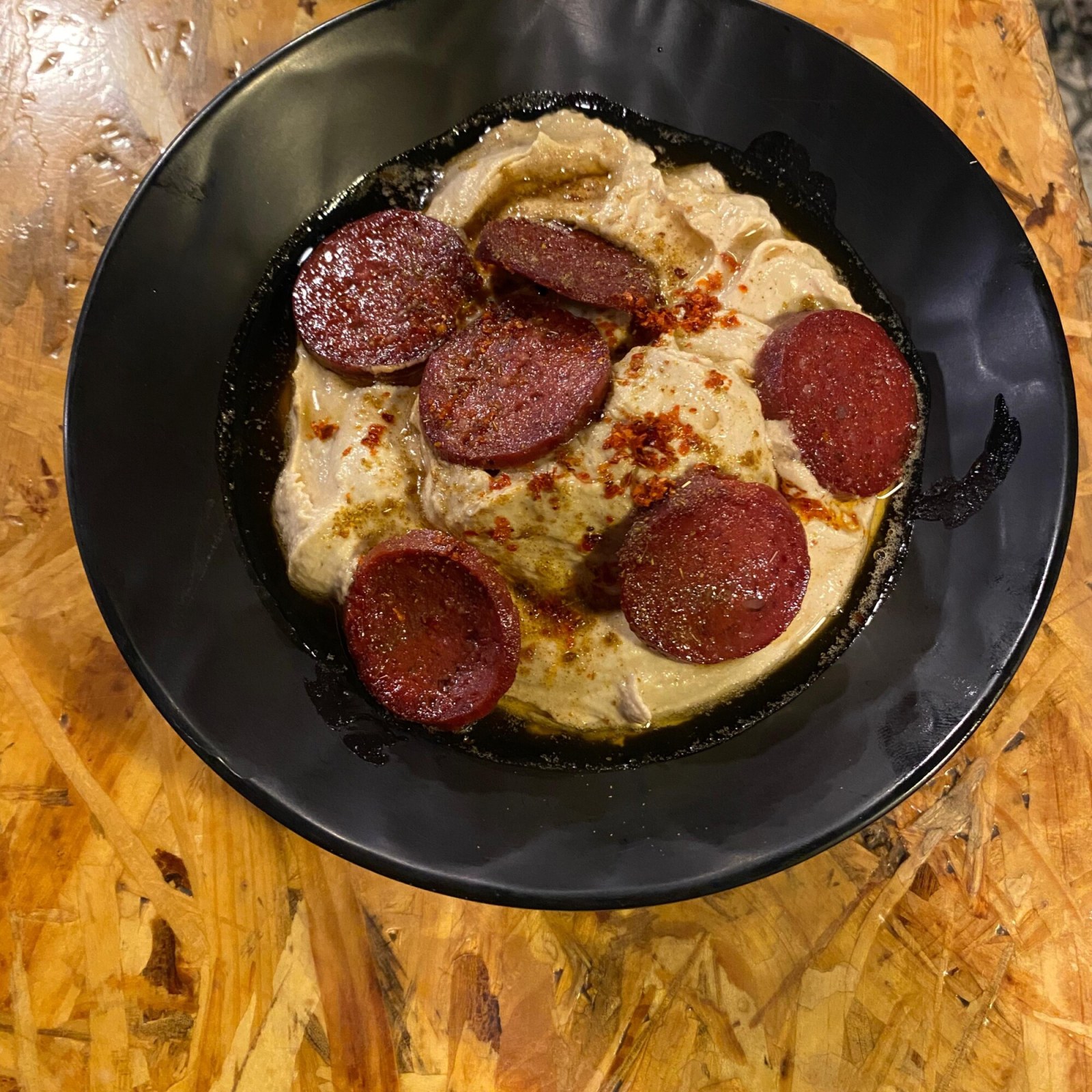 Sucuklu Humus