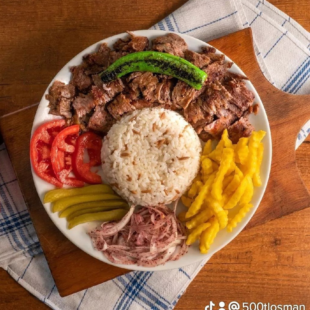 Pilav Üstü Et Döner Özel Kesme Döner Et Döner Pilav (100 gr)