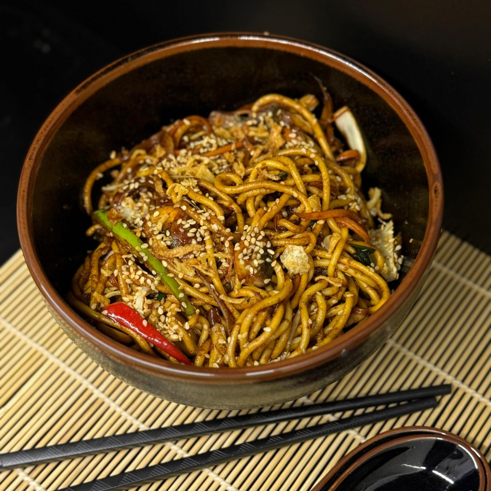 Sebzeli Noodle + 330 Ml. Coca Cola
