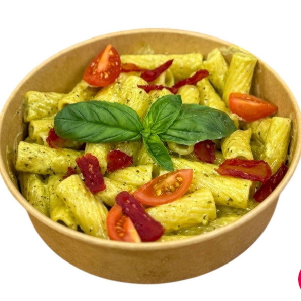 Pesto Soslu & Kuru Domatesli Makarna