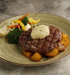 Cafe de Paris Soslu Antrikot
