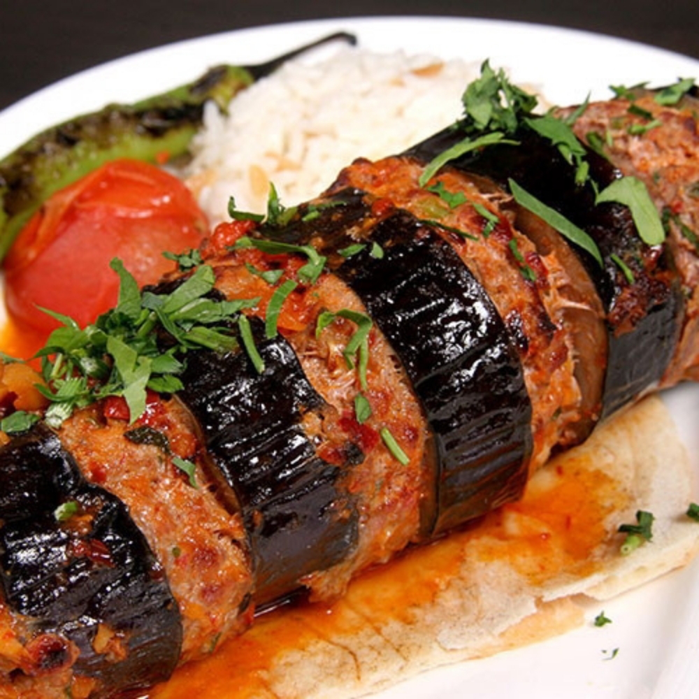 Patlıcanlı Kebap (170 g)
