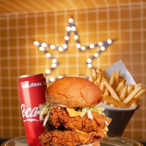 Double Coni Çıtır Cheddar Burger Menü